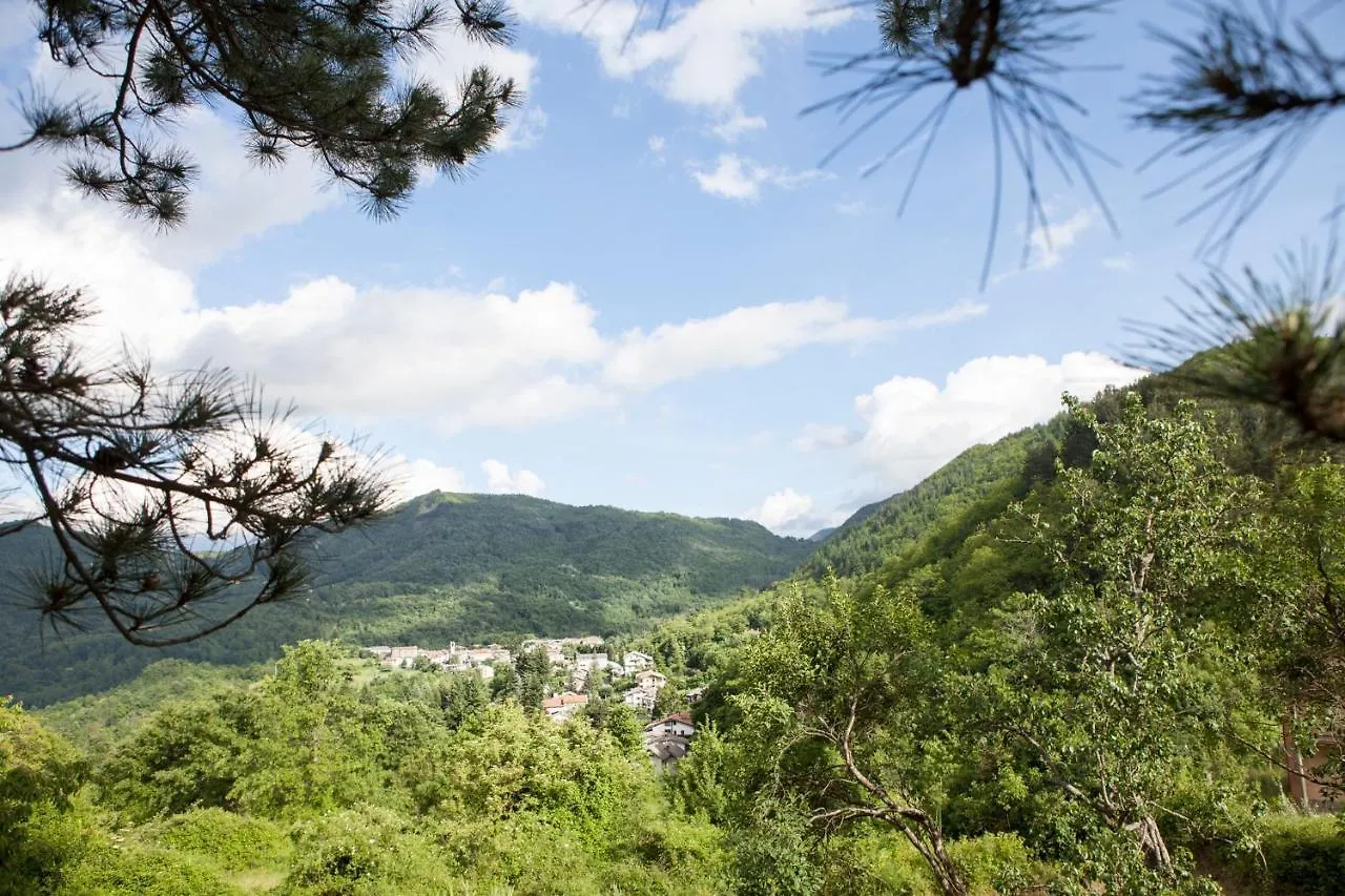 Agriturismo La Logia Du Scurnoto Villa Zeri Italy